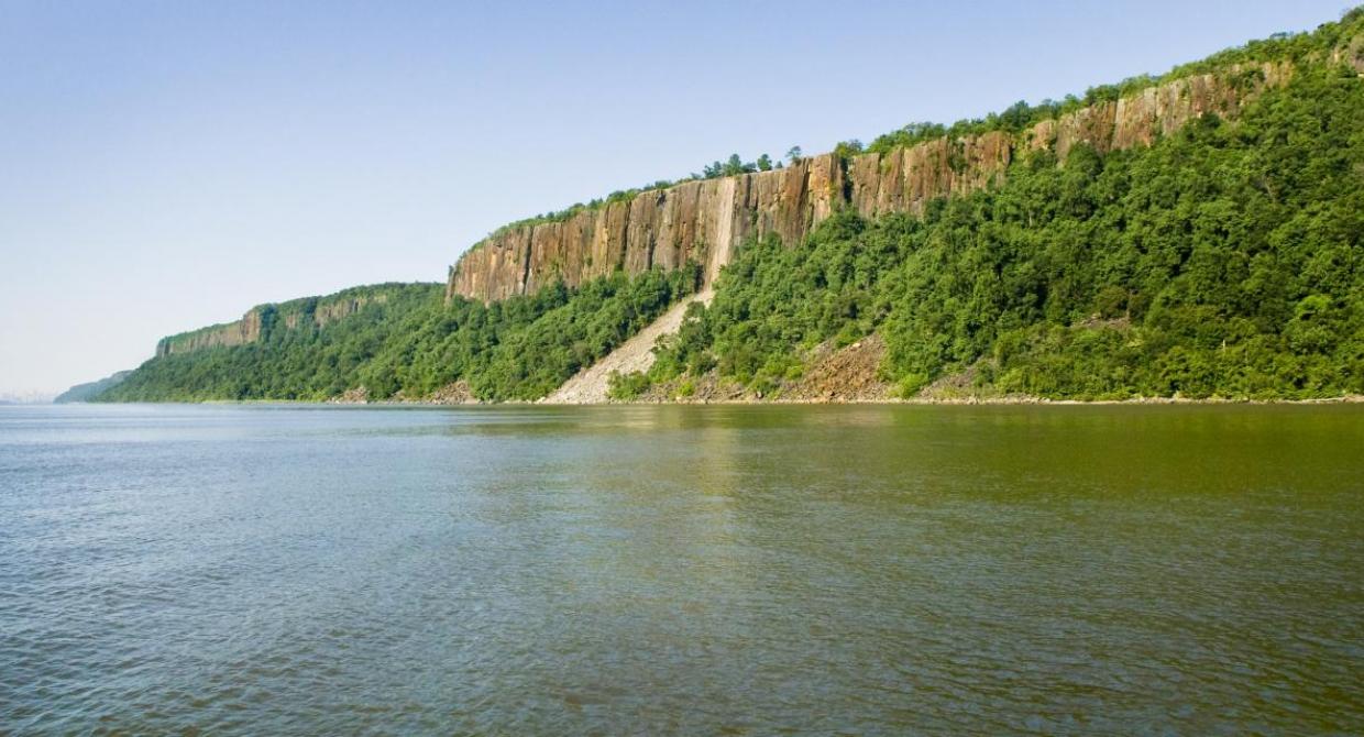 View of Palisades Cliffs in New Jersey. Photo by Anthony Taranto.